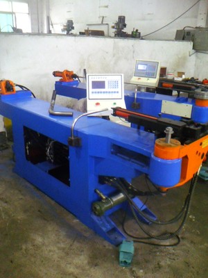 半自動彎管機與數控彎管機 制造商價格、圖片與選購指南